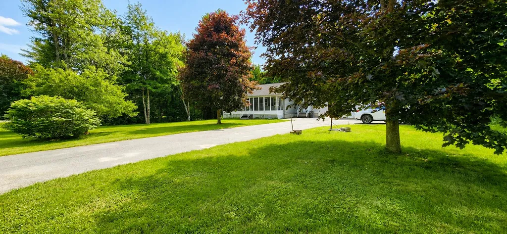 81 Ten Road Bradley ME 04411