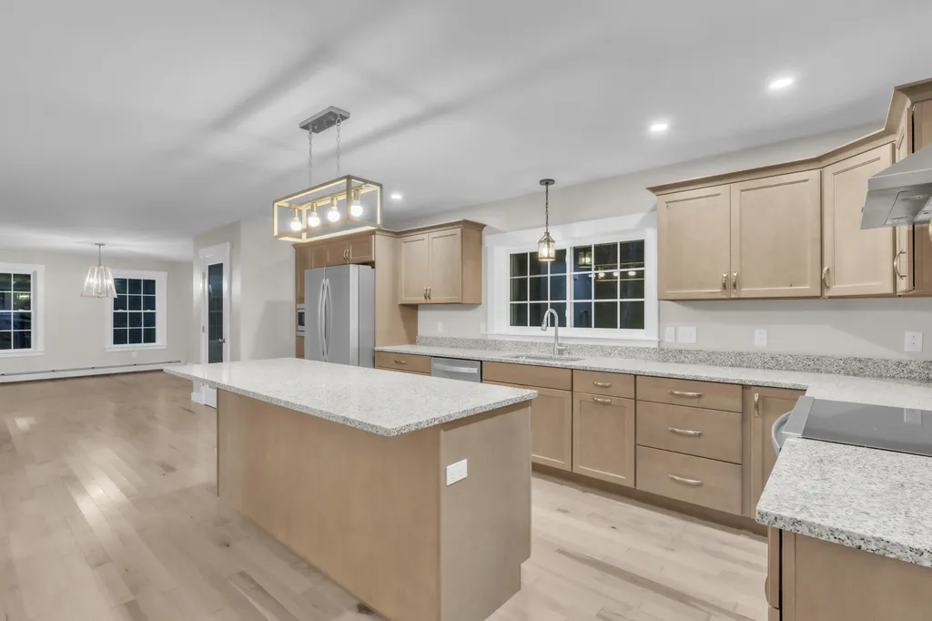 19 Pleasant Road Sidney ME 04330