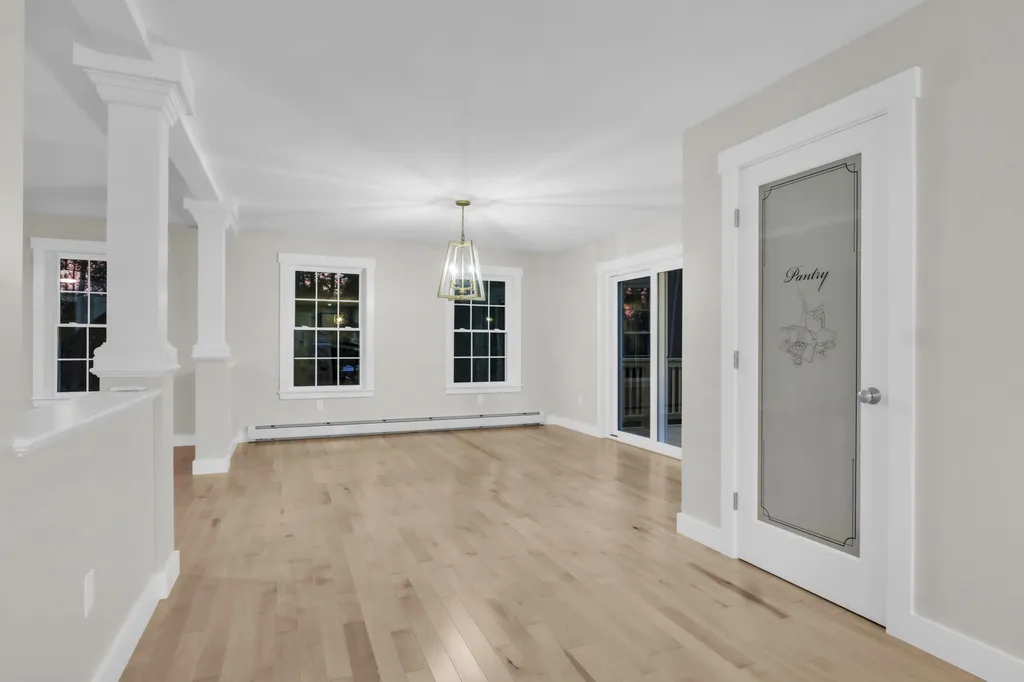 19 Pleasant Road Sidney ME 04330