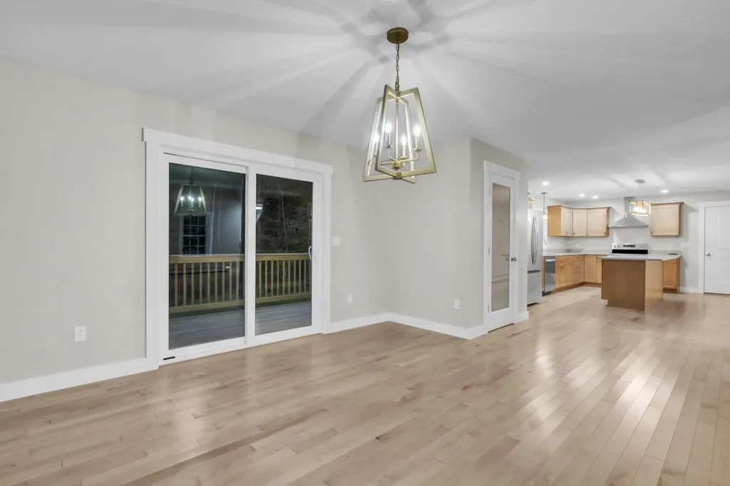 19 Pleasant Road Sidney ME 04330