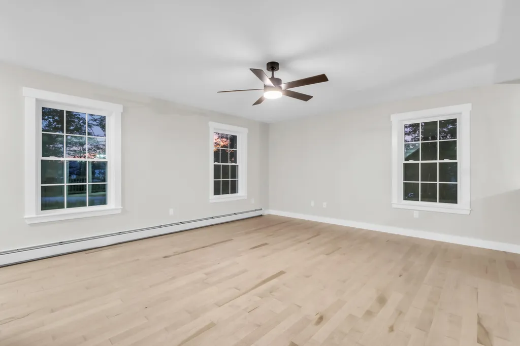 19 Pleasant Road Sidney ME 04330