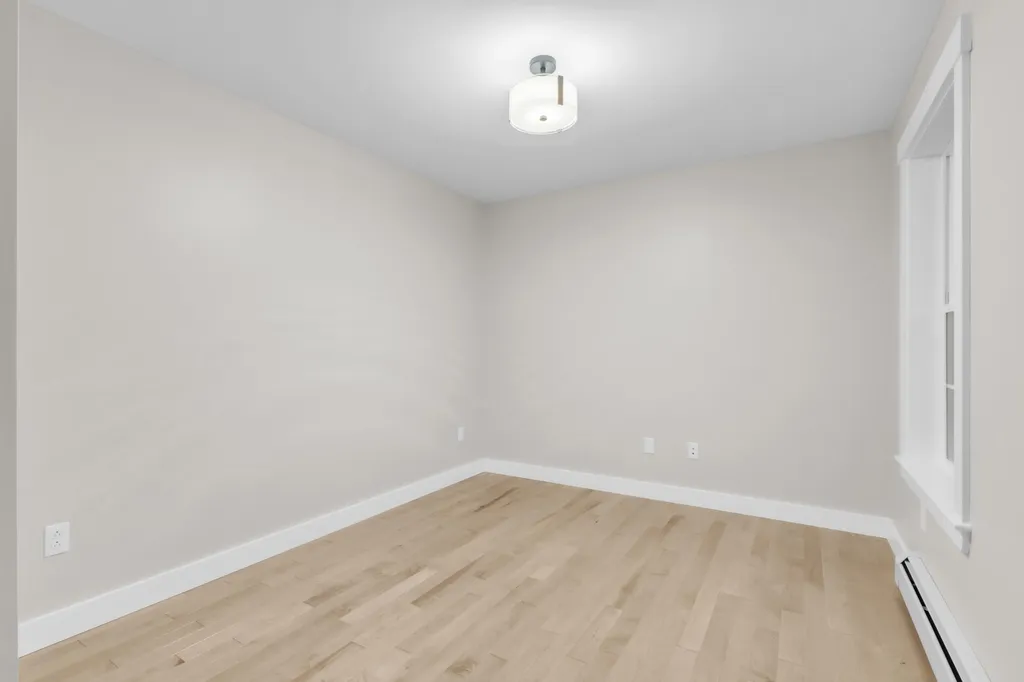 19 Pleasant Road Sidney ME 04330