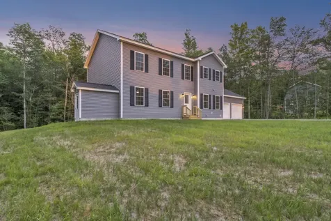 19 Pleasant Road Sidney ME 04330