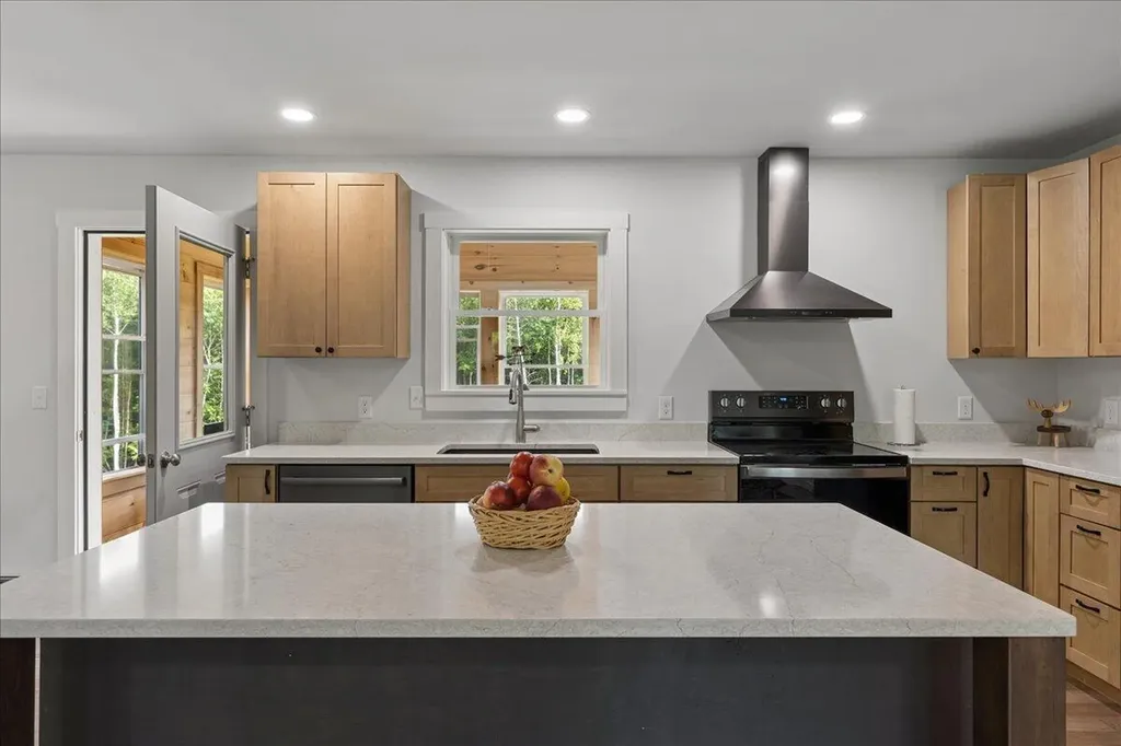 26 Heights Road Stockton Springs ME 04981