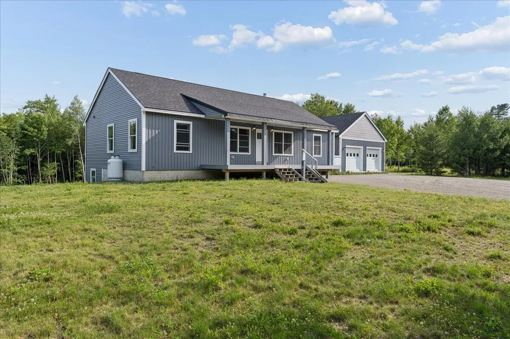 26 Heights Road Stockton Springs ME 04981