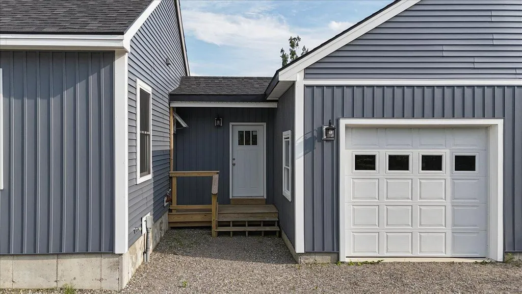 26 Heights Road Stockton Springs ME 04981
