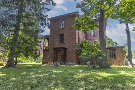 300 Danforth Street Portland ME 04102