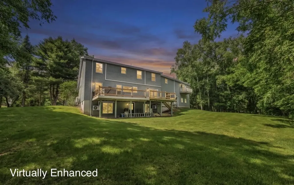 35 Beech Grove Avenue Glenburn ME 04401