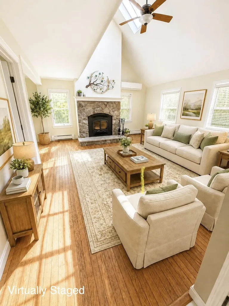 35 Beech Grove Avenue Glenburn ME 04401