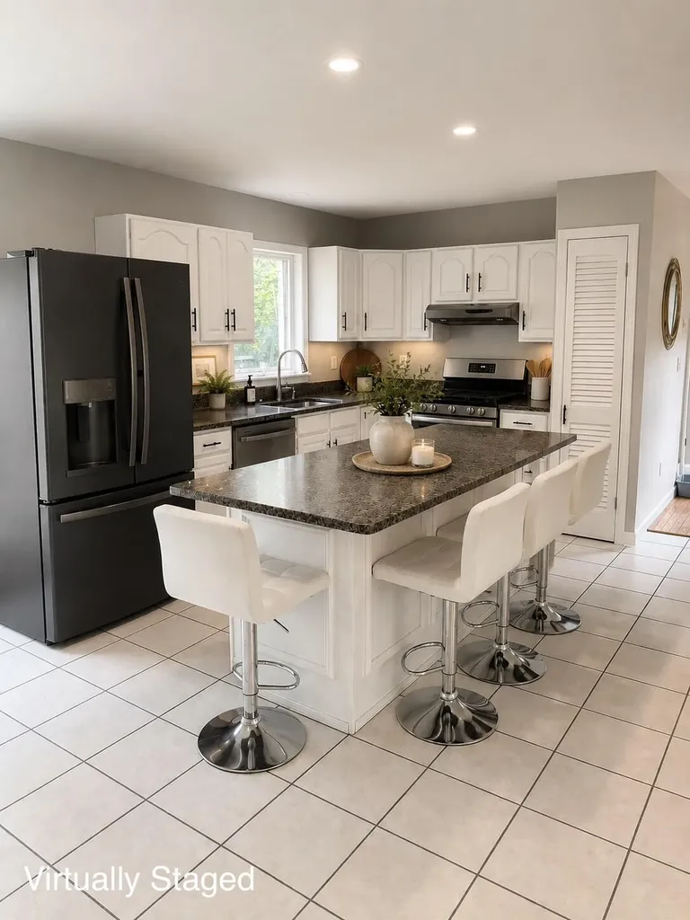 35 Beech Grove Avenue Glenburn ME 04401