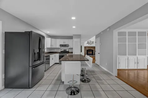 35 Beech Grove Avenue Glenburn ME 04401
