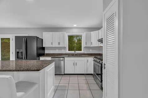 35 Beech Grove Avenue Glenburn ME 04401