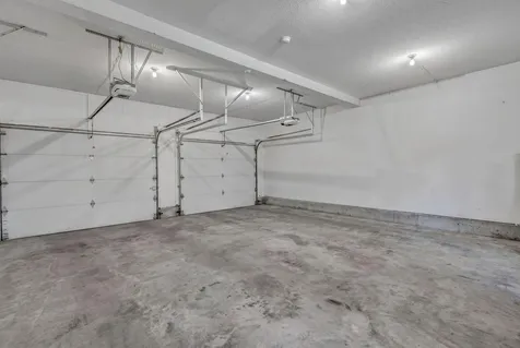 35 Beech Grove Avenue Glenburn ME 04401