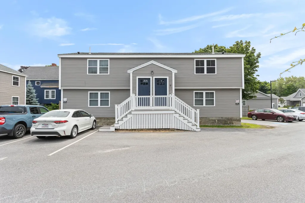 9 Cole Street South Portland ME 04106