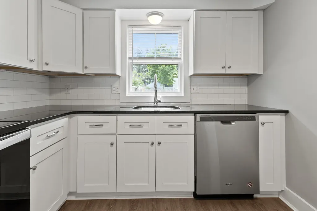9 Cole Street South Portland ME 04106