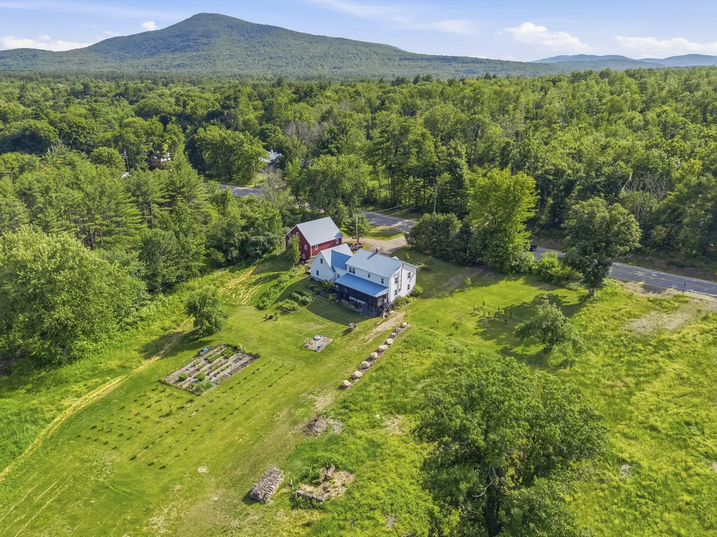 500 Pequawket Trail Brownfield ME 04010