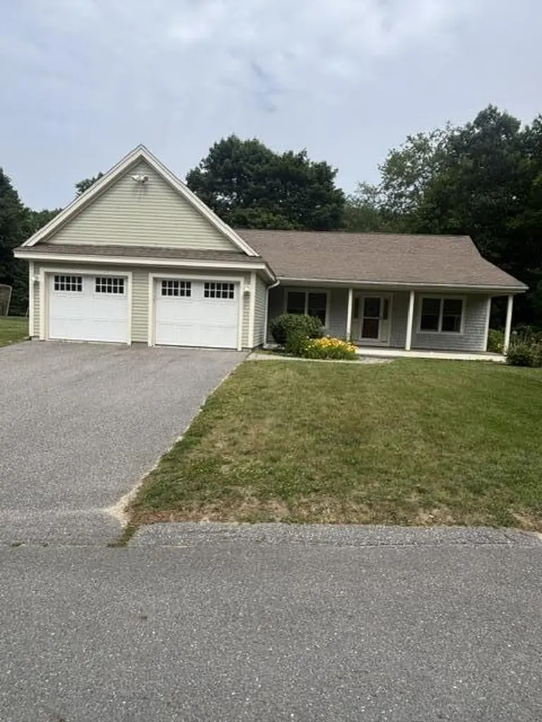 Cape Elizabeth ME, 36 Grover Road