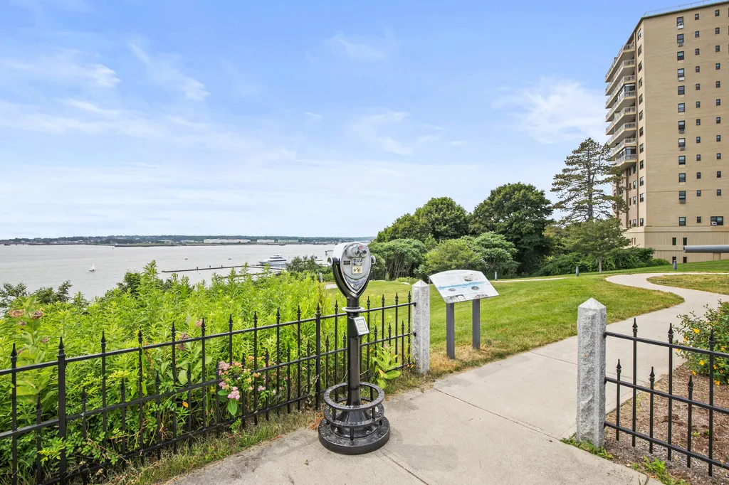 45 Eastern Promenade Portland ME 04101