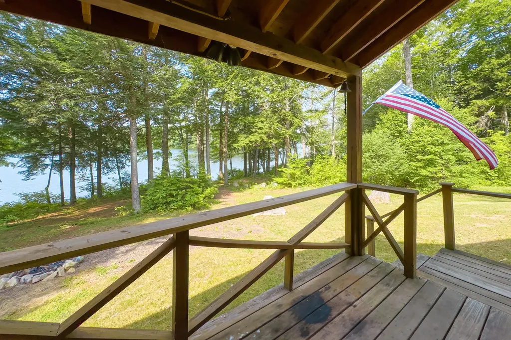 660 Sprague Road Waldoboro ME 04572