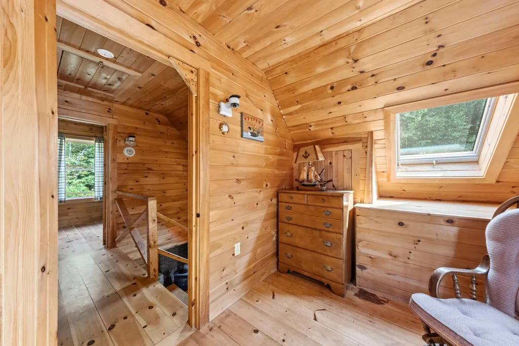 660 Sprague Road Waldoboro ME 04572