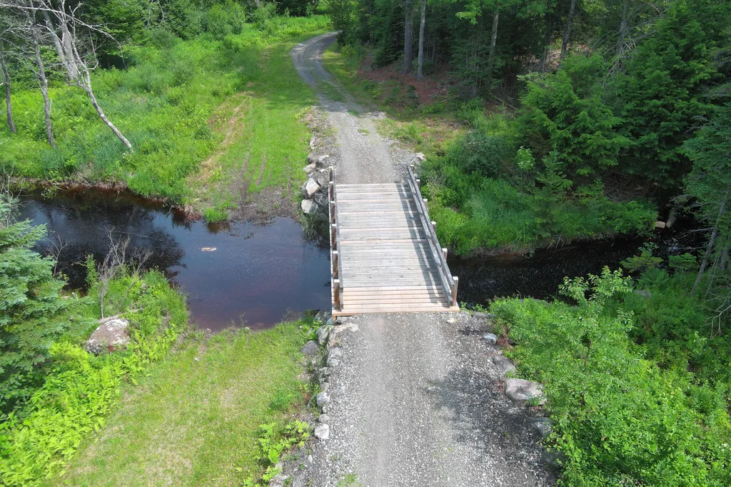 660 Sprague Road Waldoboro ME 04572