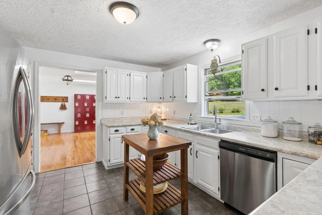 672 Park Street Livermore Falls ME 04254