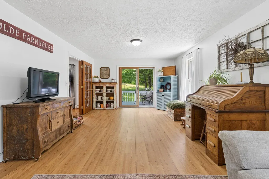 672 Park Street Livermore Falls ME 04254