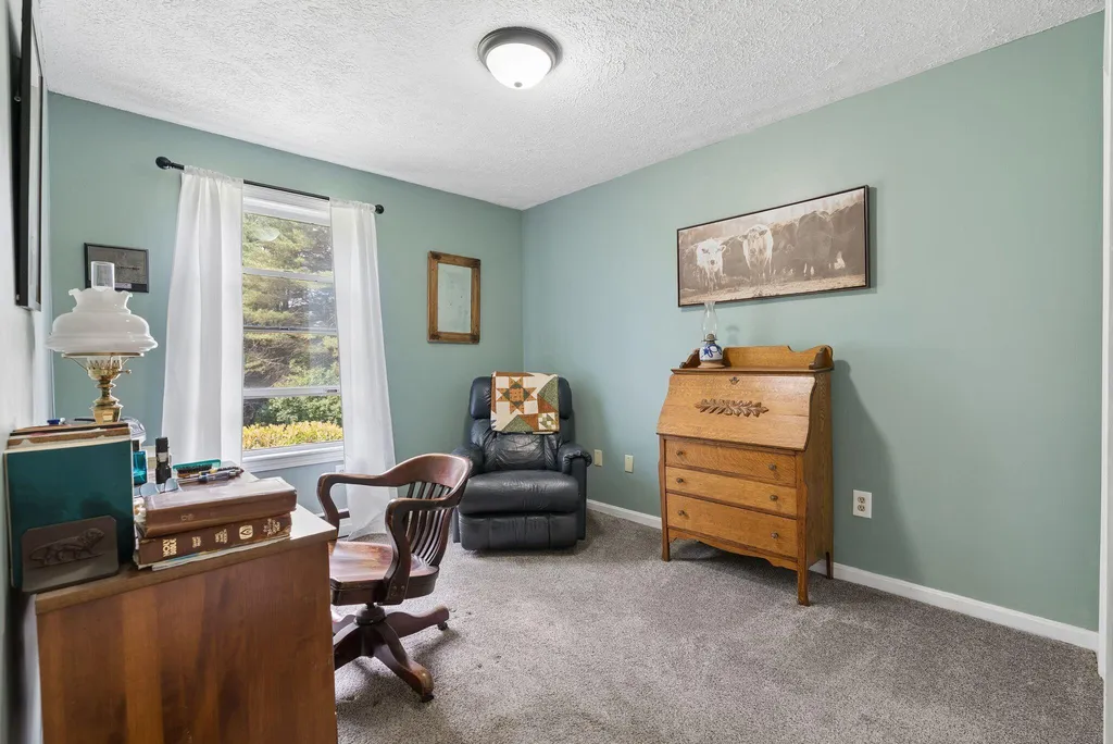 672 Park Street Livermore Falls ME 04254