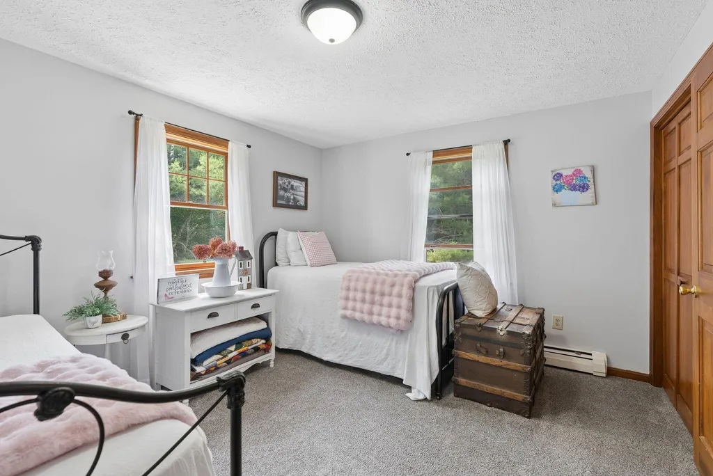 672 Park Street Livermore Falls ME 04254