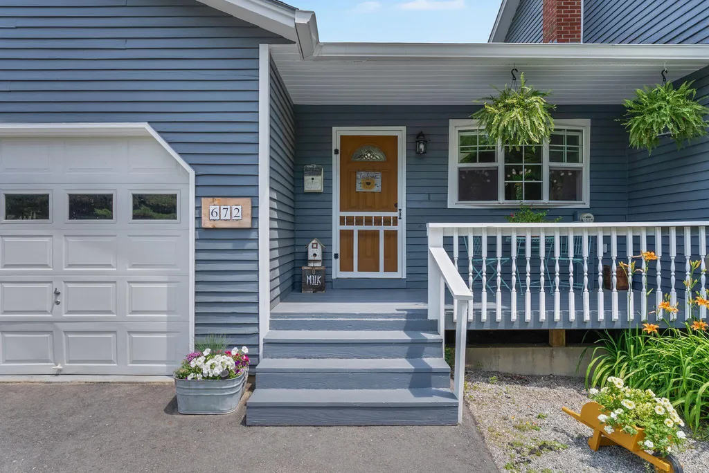 672 Park Street Livermore Falls ME 04254