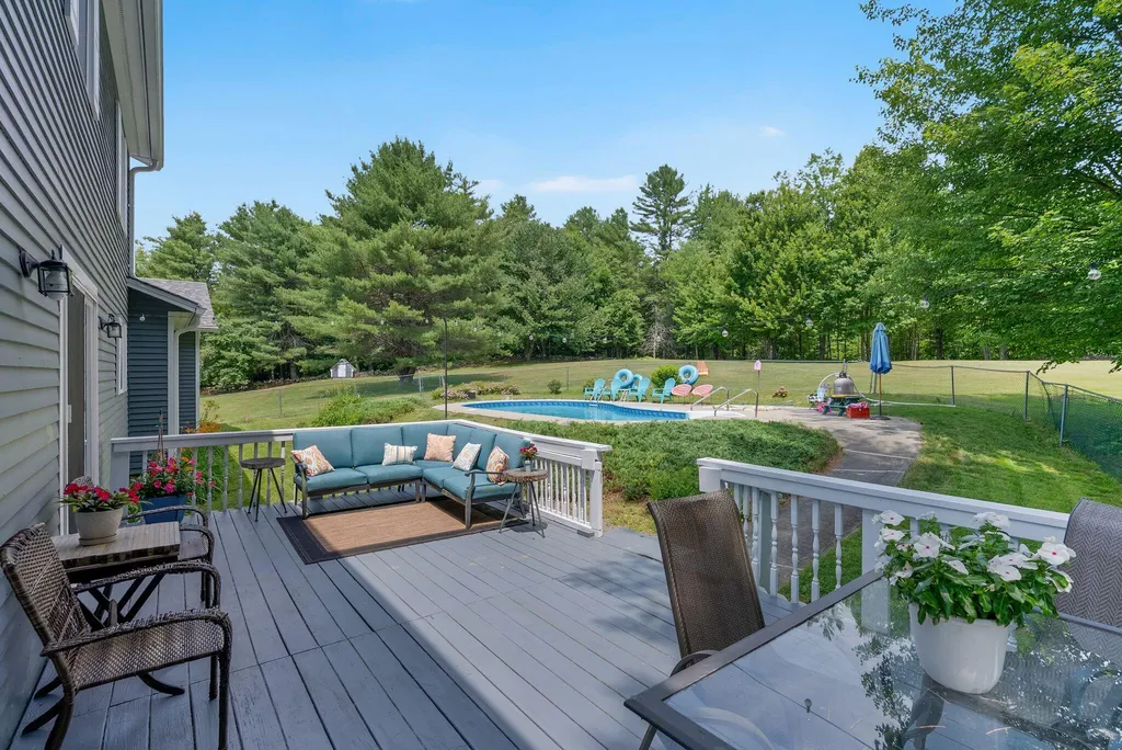 672 Park Street Livermore Falls ME 04254