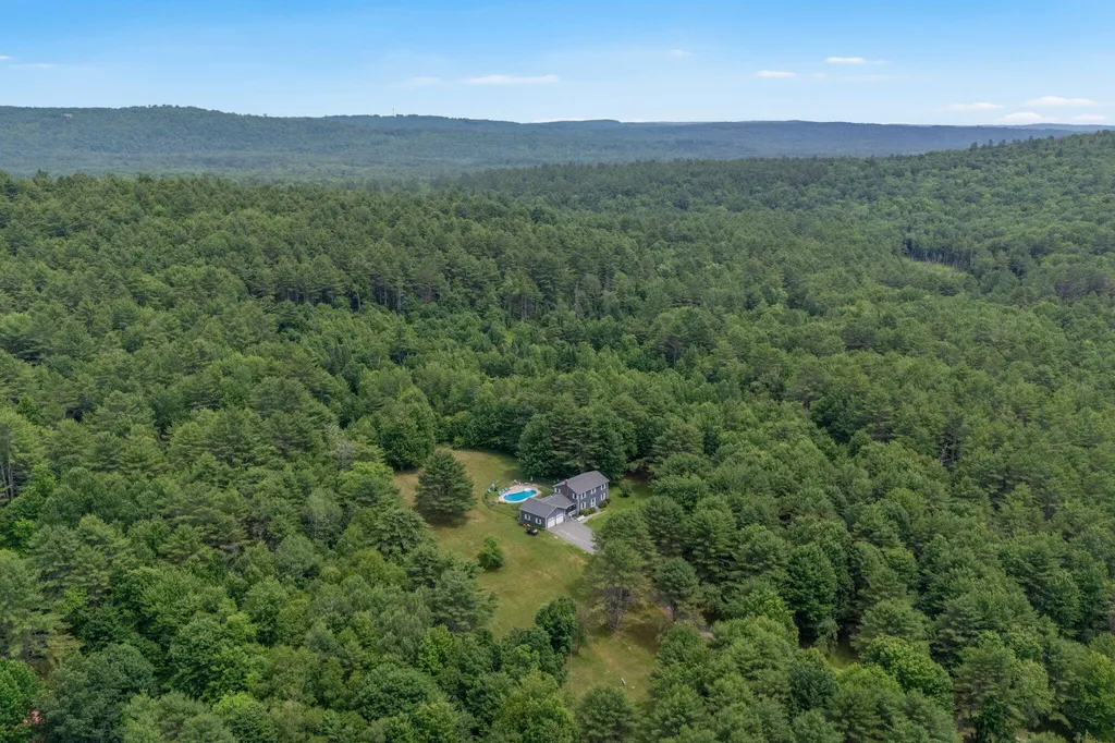 672 Park Street Livermore Falls ME 04254