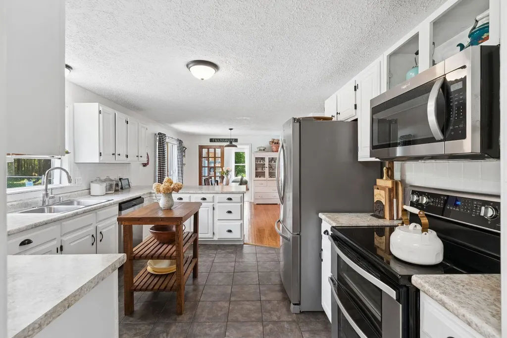 672 Park Street Livermore Falls ME 04254