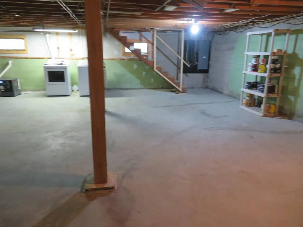 36 Fox Run Road Poland ME 04274