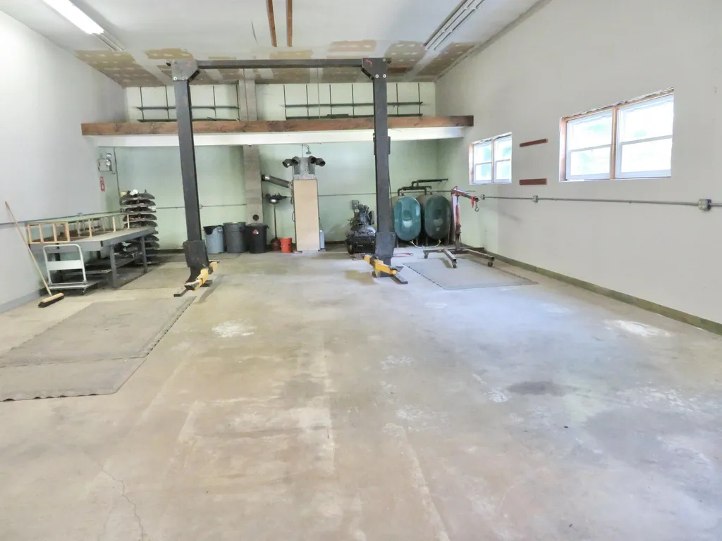 36 Fox Run Road Poland ME 04274