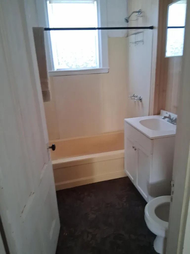 4 Whig Street Winterport ME 04496