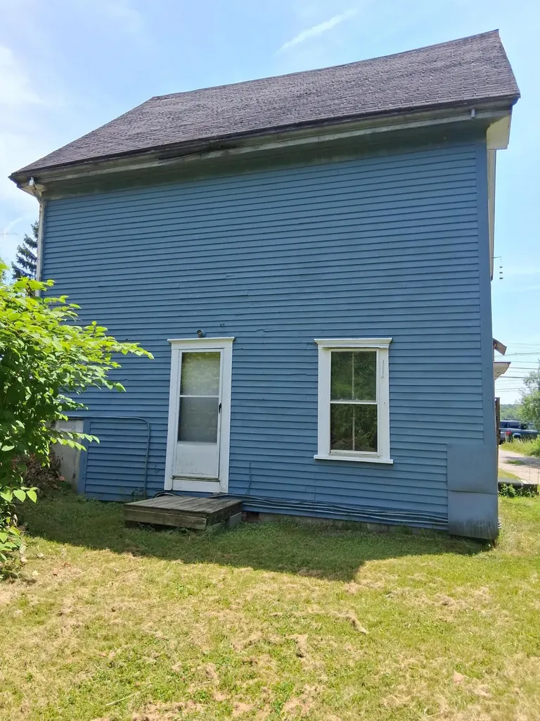 4 Whig Street Winterport ME 04496