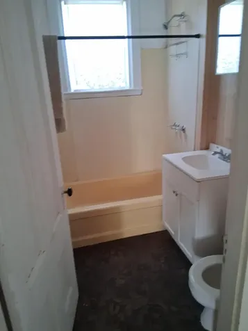 4 Whig Street Winterport ME 04496