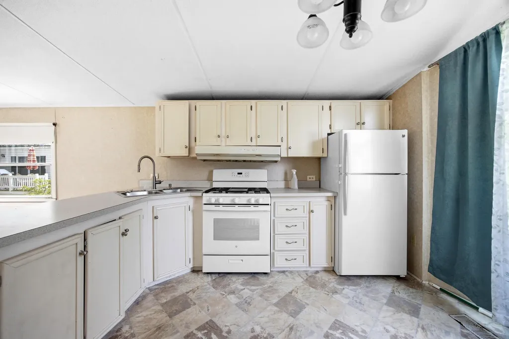 30 C Street Bangor ME 04401