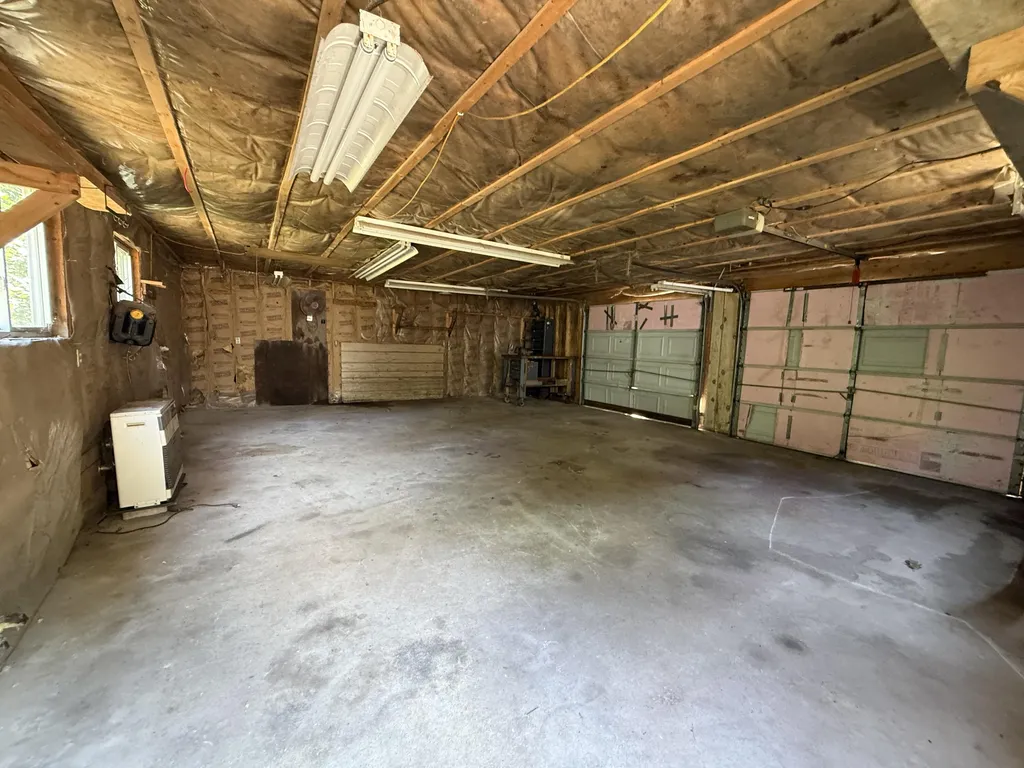 285 Manchester Road Standish ME 04085