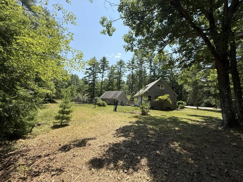 285 Manchester Road Standish ME 04085