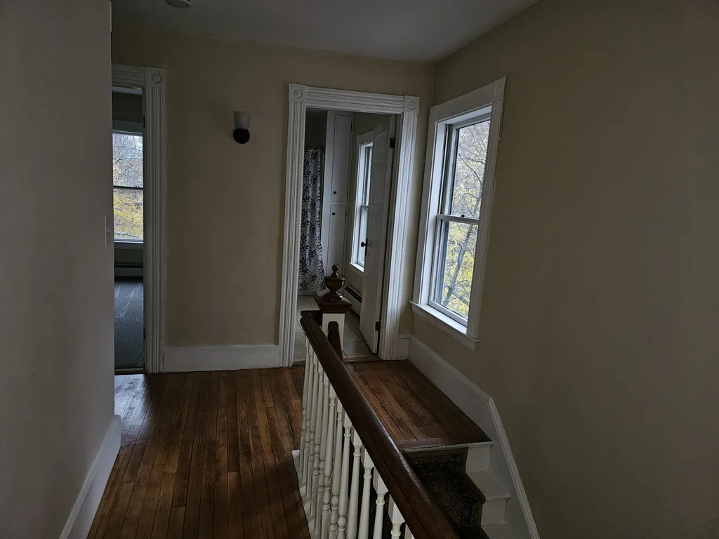 48 Pine Street Paris ME 04281