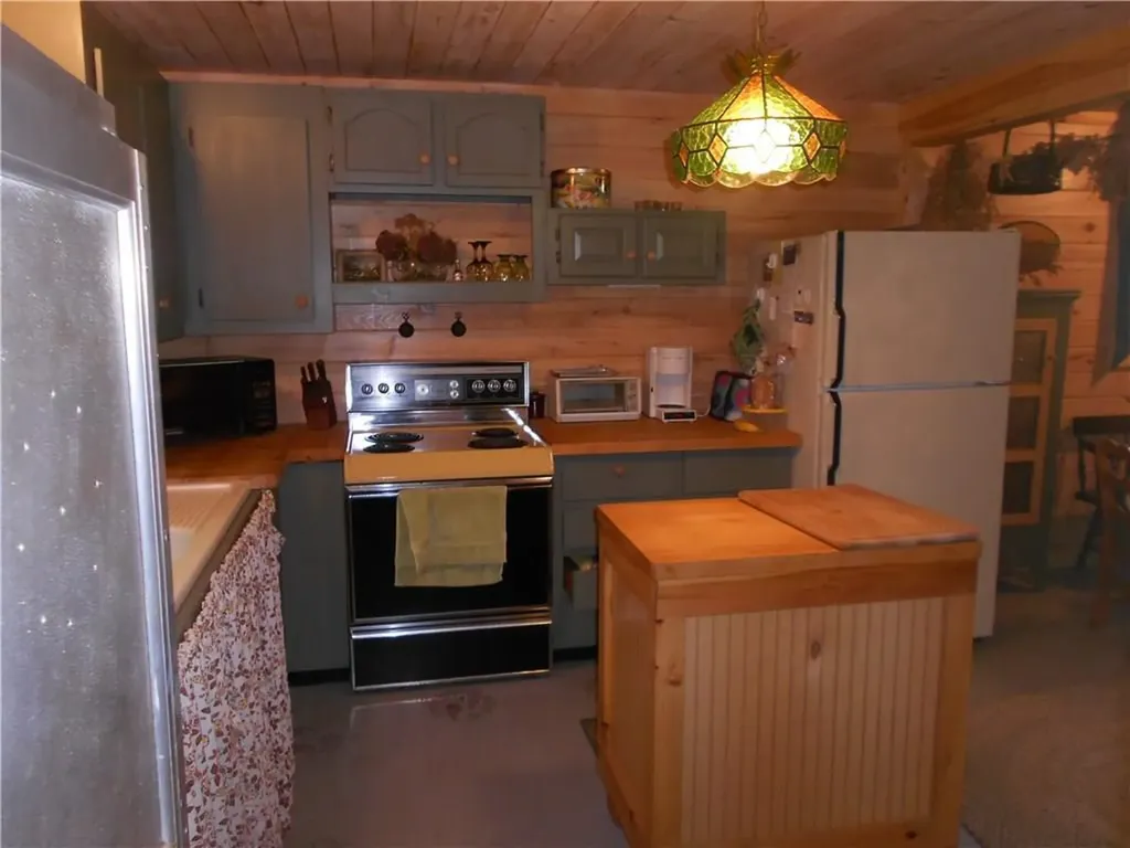 67 Cotton Brook Road Dover-foxcroft ME 04426