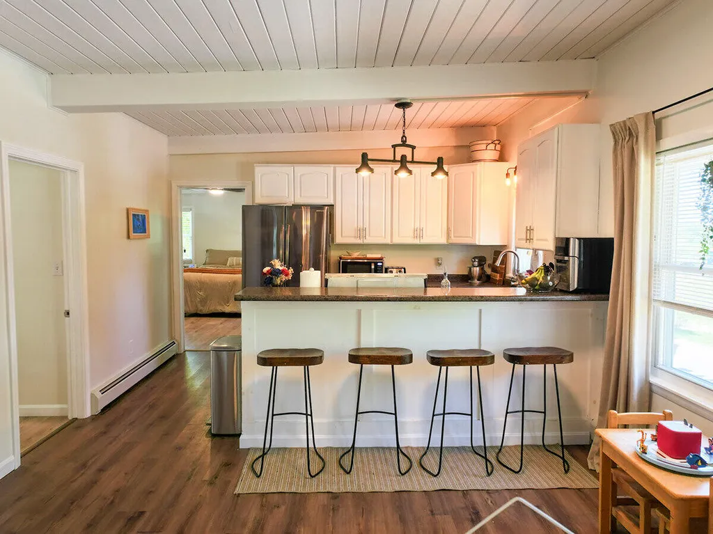 6 Jacqueline Avenue Lewiston ME 04240