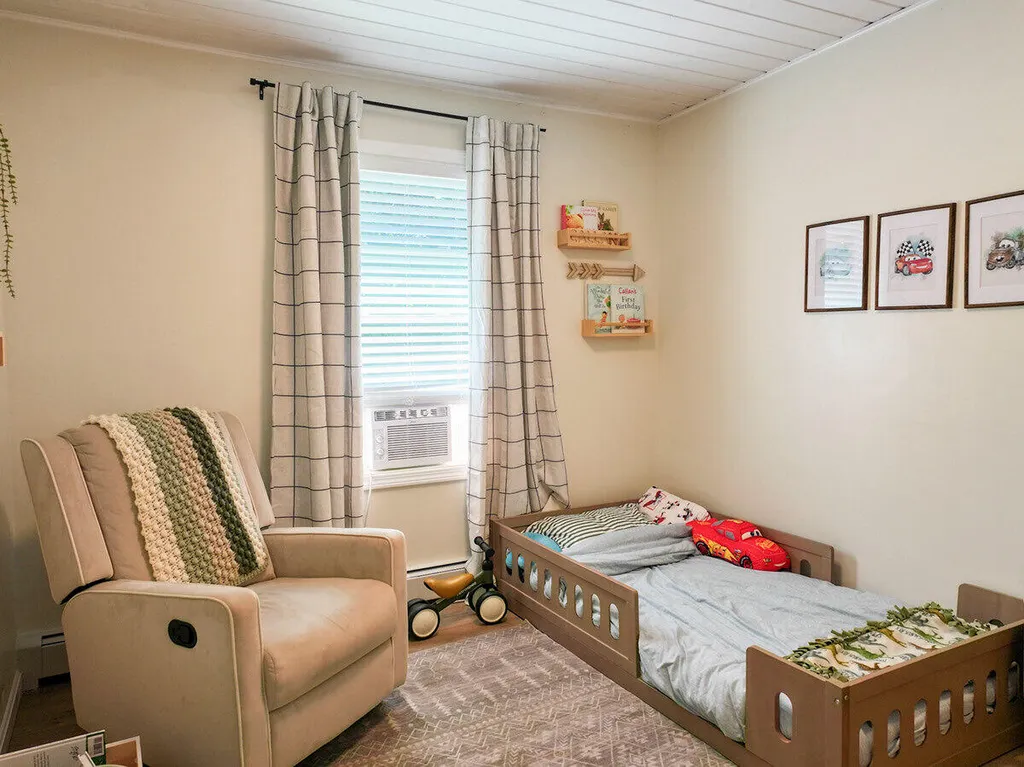 6 Jacqueline Avenue Lewiston ME 04240