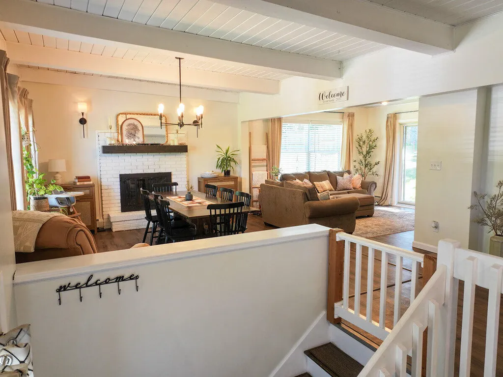 6 Jacqueline Avenue Lewiston ME 04240