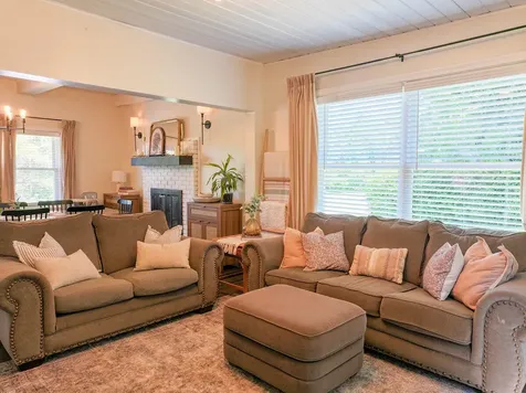 6 Jacqueline Avenue Lewiston ME 04240