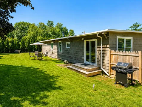6 Jacqueline Avenue Lewiston ME 04240