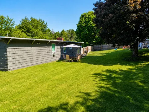 6 Jacqueline Avenue Lewiston ME 04240