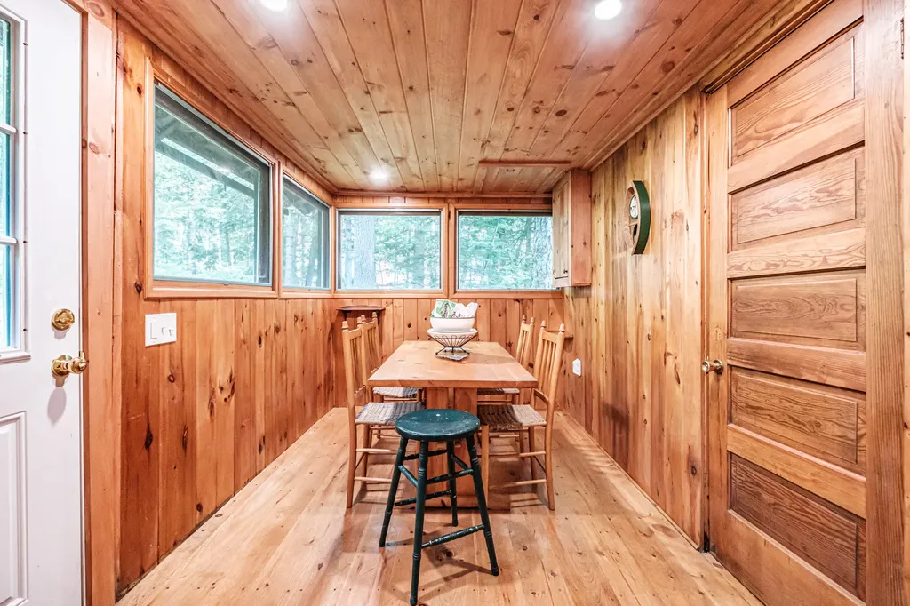 28 Pine Tree Road Waterford ME 04088